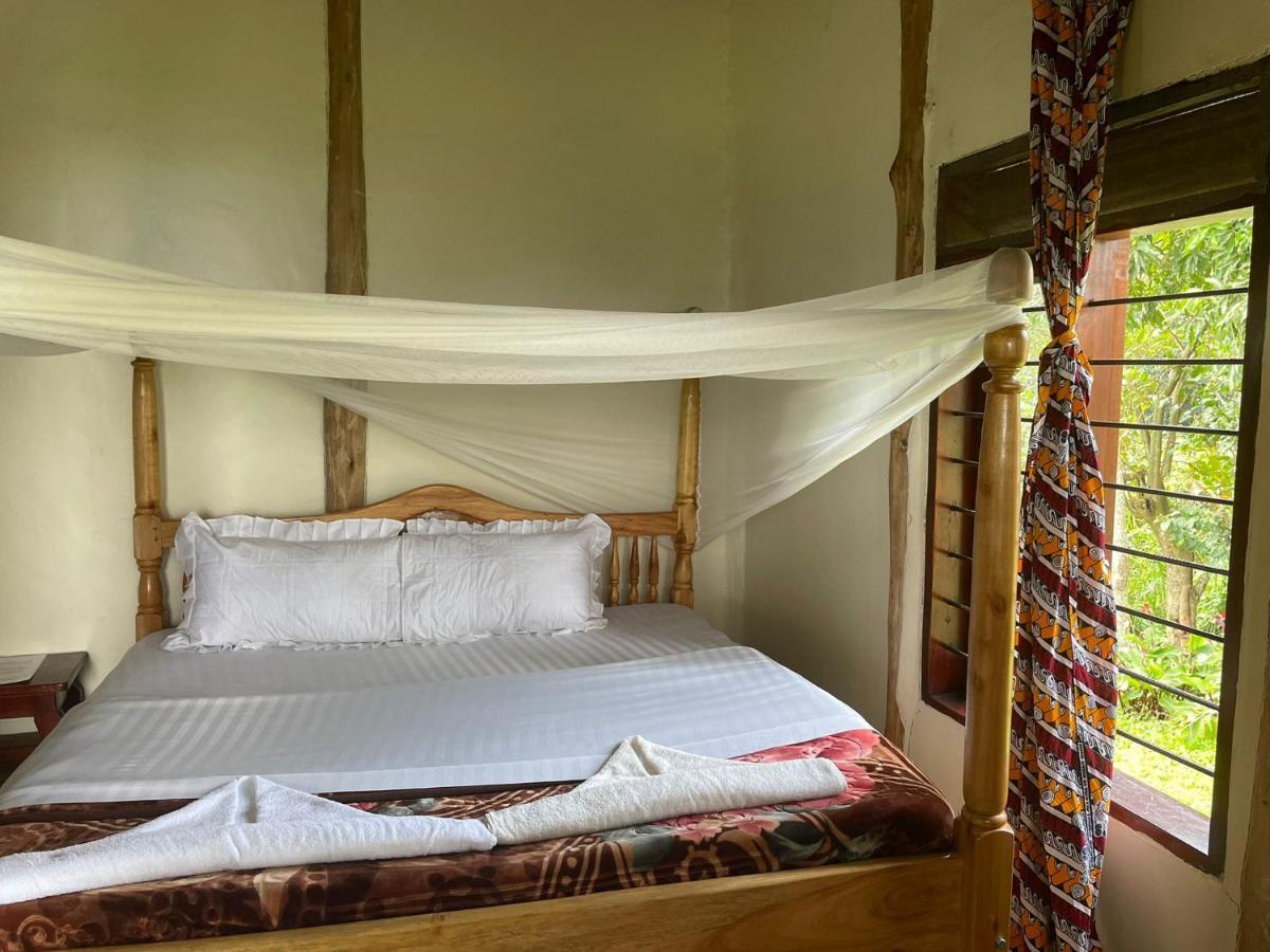 Lake Nkuruba Nature Reserve Hotel Durama ภายนอก รูปภาพ