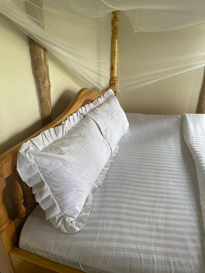 Lake Nkuruba Nature Reserve Hotel Durama ภายนอก รูปภาพ