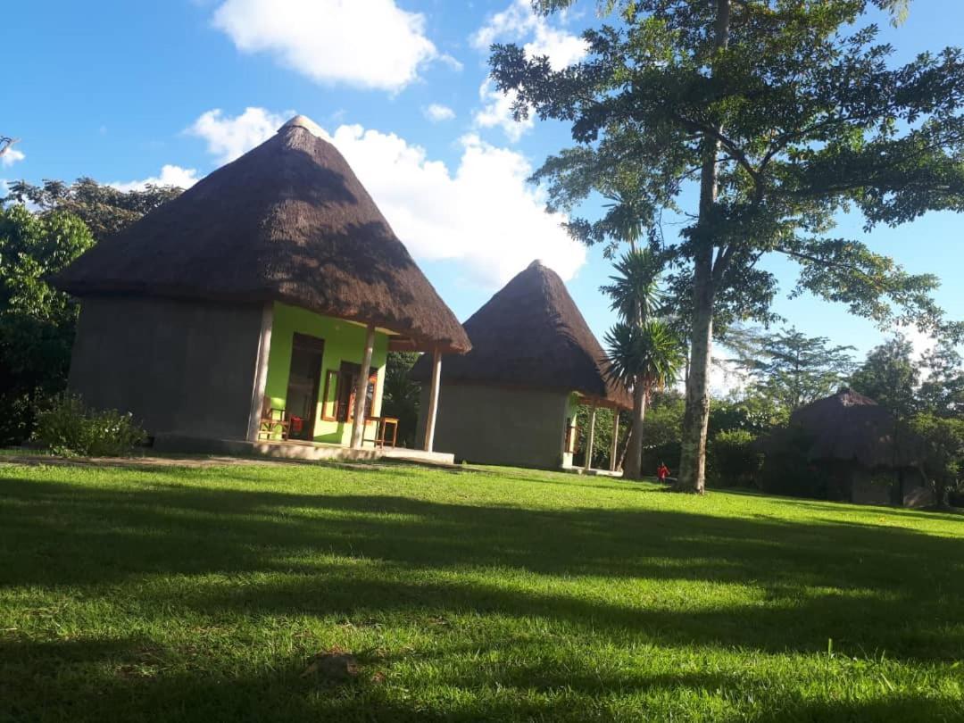 Lake Nkuruba Nature Reserve Hotel Durama ภายนอก รูปภาพ