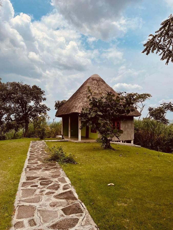 Lake Nkuruba Nature Reserve Hotel Durama ภายนอก รูปภาพ